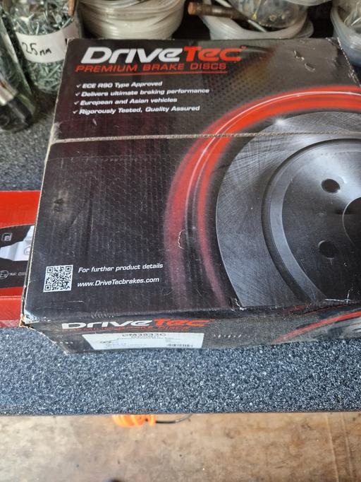 Vehicles Worcestershire Wychavon - Photos for audi a3 front brake discs and pads