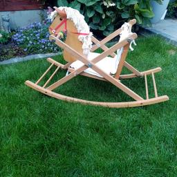 Vintage wooden childs rocking chair /horse
Comes with removable corduroy seat liner
Head can also be removed
Please see last photo theres a small slither of wood missing from one part of the base.
Collection only from SW165DS