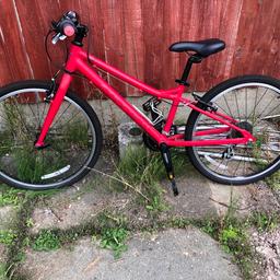 Child’s mountain bike hardly used in very good condition 21gears selling due to needing a bigger bike bought from Halfords