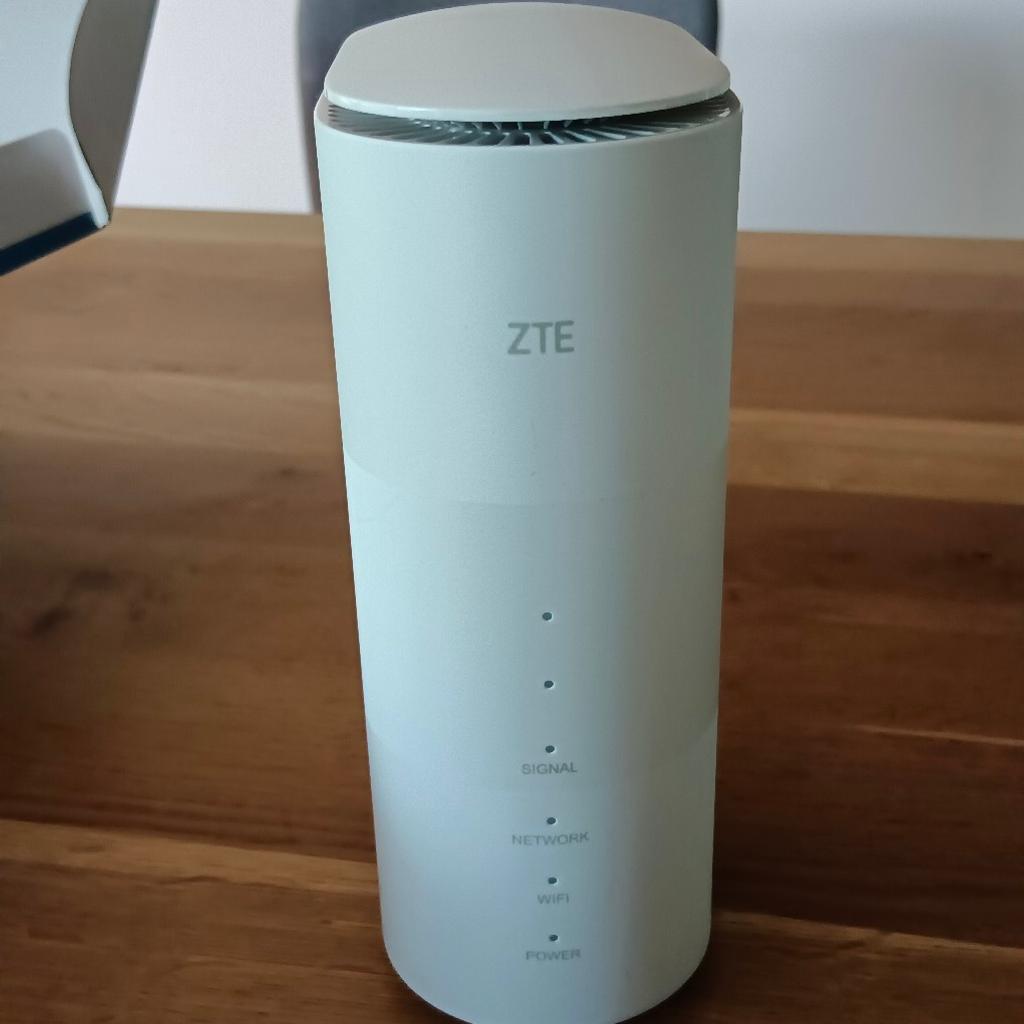 Neuwertiges Modem ZTE MC888D 5G SWITCH LTE in 6971 Marktgemeinde Hard ...