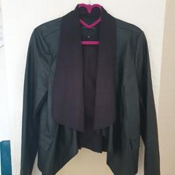 Ladies New Look Black Leather Look Waterfall Style Jacket. Like New Condition.
Size 12