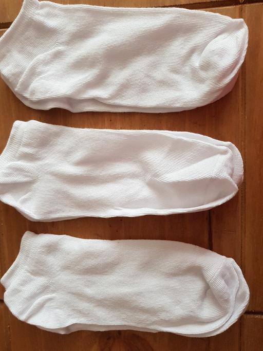 Buy & Sell Lancashire Blackpool - Photos for White trainer socks x 3 size 4-7 NEW