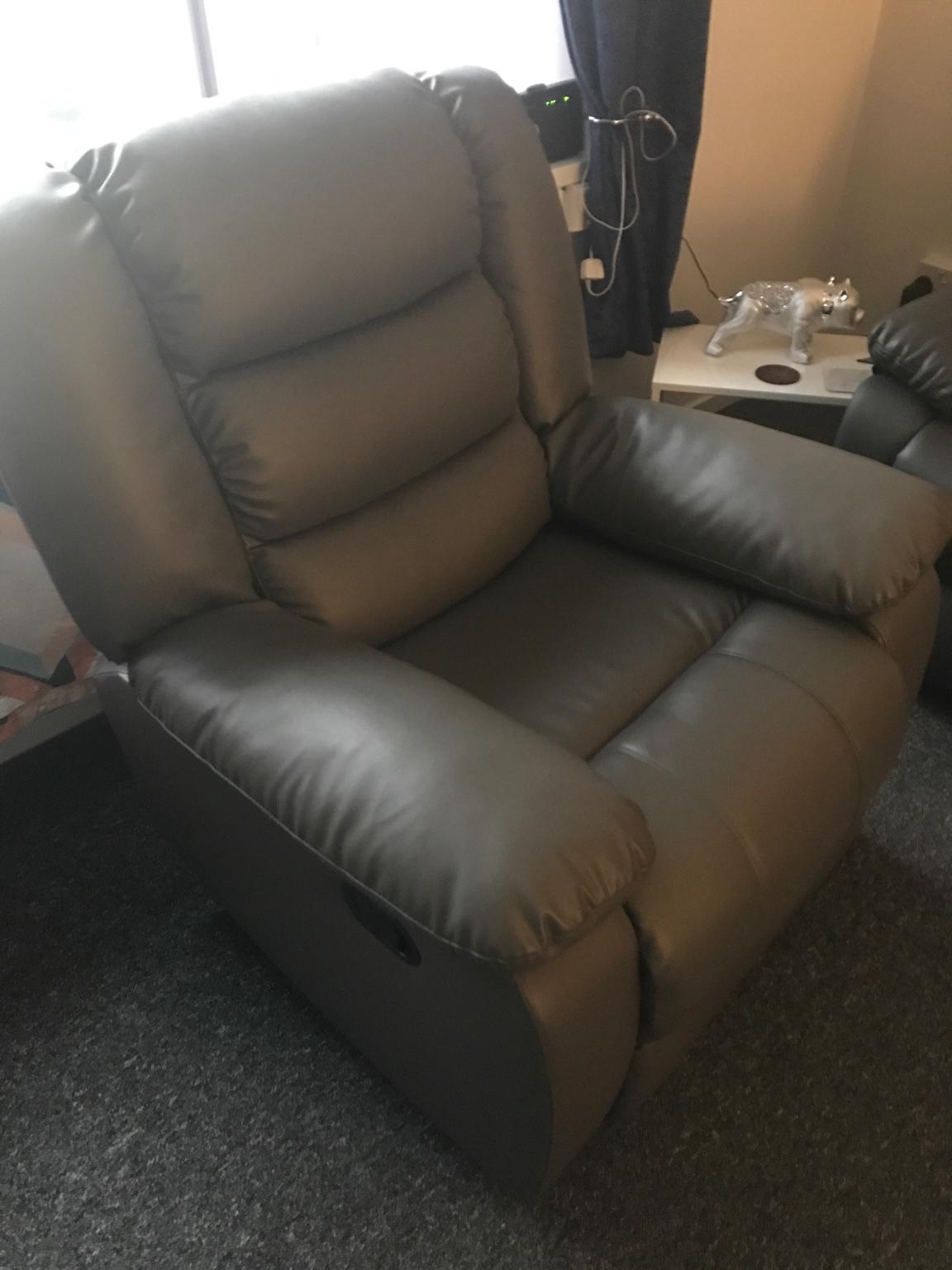 Chairs in TS27 Hartlepool für 180,00 £ zum Verkauf Shpock DE