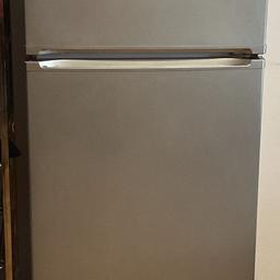 Verkaufe Kühlschrank ist in sehr  gutem Zustand.