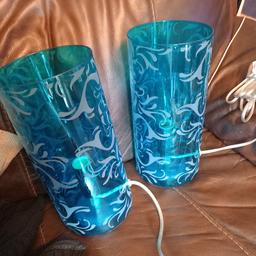 New teal glass table lamp 10in high very pretty
£10, or both for £15
Collect home address only Bulwell Nottingham