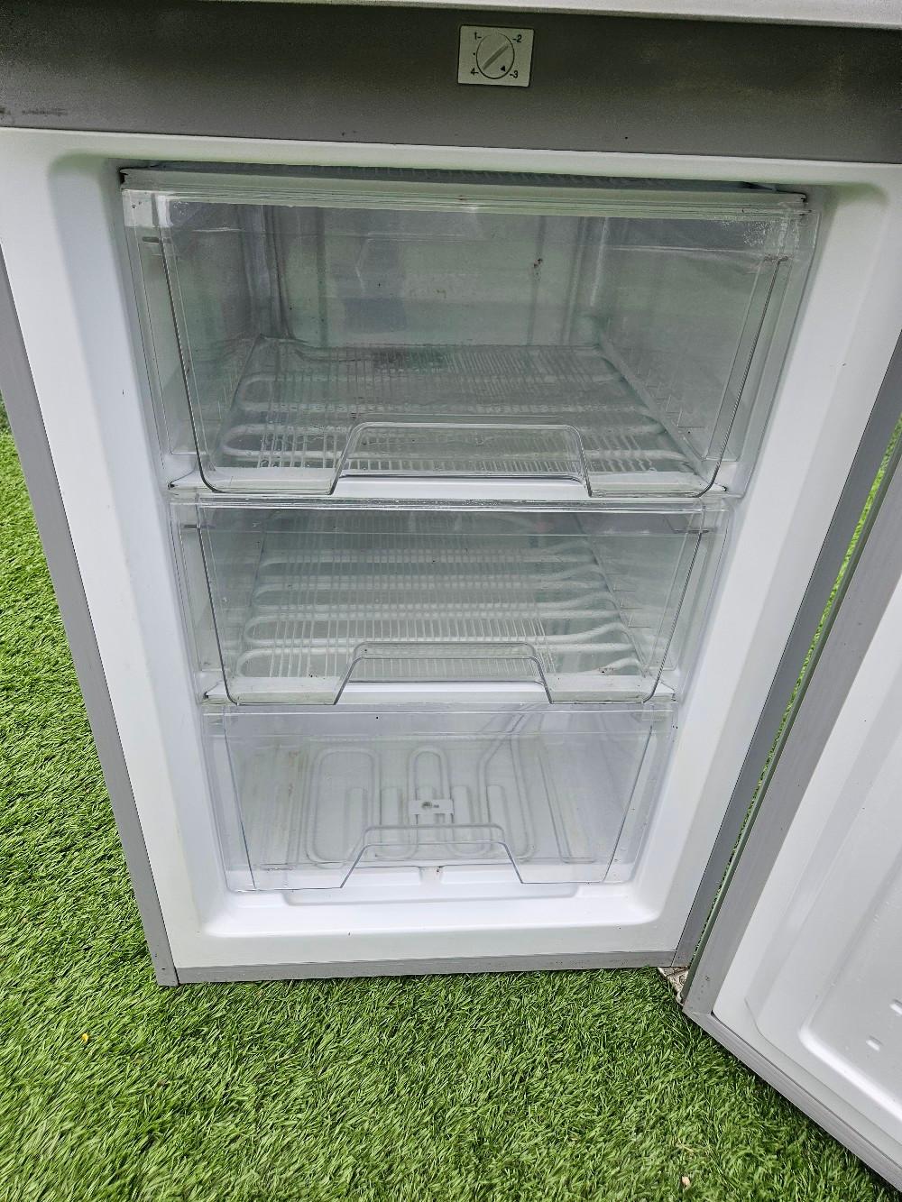 TEKNIX undercounter freezer - Delivery * in B70 Bromwich für £ 99,00 ...