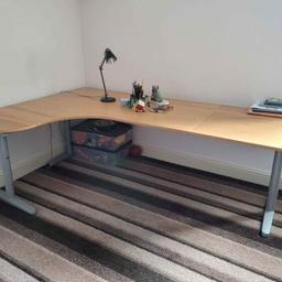 Selling Ikea Galant Corner Desk 
STRONG QUALITY
Left side & right side available
LE5