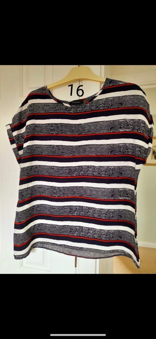 Buy & Sell Kent Medway - Kent - Photos for Women’s top size 16