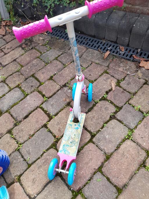 Buy & Sell Hampshire Havant - Photos for Toddlers 4 Wheeled Scooter