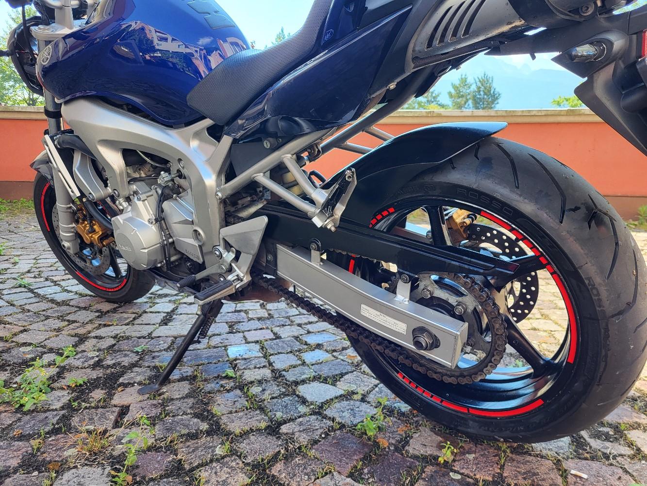 Yamaha Fz Fazer Naked In Innsbruck F R Zum Verkauf Shpock De