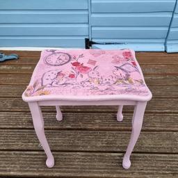 Upcycled Alice in Wonderland table 
H  45 CM
W 42 CM
D 35 CM
Thanks for looking 
Collect from WA8 
The Upcycling Shed