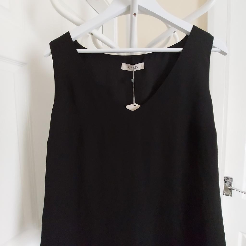 Blouse "Oasis"

 Black Colour

New With Tags

Actual size: cm and m

Length: 62 cm from front

Length: 64 cm from back

Length: 35 cm from armpit side

Shoulder width: 34 cm

Volume hands: 47 cm

Volume bust: 98 cm – 99 cm

Volume waist: 1.00 m – 1.01 m

Volume hips: 1.02 m – 1.03 m

Size: 16 (UK) Eur 42

Main: 100 % Polyester

Lining: 100 % Polyester

Made in China