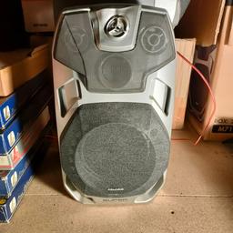grundig hi fi  speakers in good condition