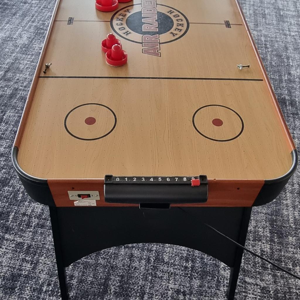 Air Hockey Table
Plug in
Comes with all the parts
Has got a few scratches and marks which doesnt affect usage, still works
160cm long by 76cm wide, 73cm high
From pet and smoke free home
COLLECTION ONLY