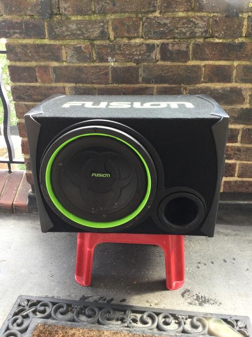 Vehicles South West London Chelsea - South West London - Photos for fusion subwoofer IGL2 Gloucester CASHIN HAND