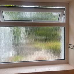 Used window good condition frosted double glazed glass with cill.
size 1210mm wide x 1050mm high.
collection only