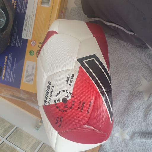 Buy & Sell North West London Harrow - Photos for NEW footballs