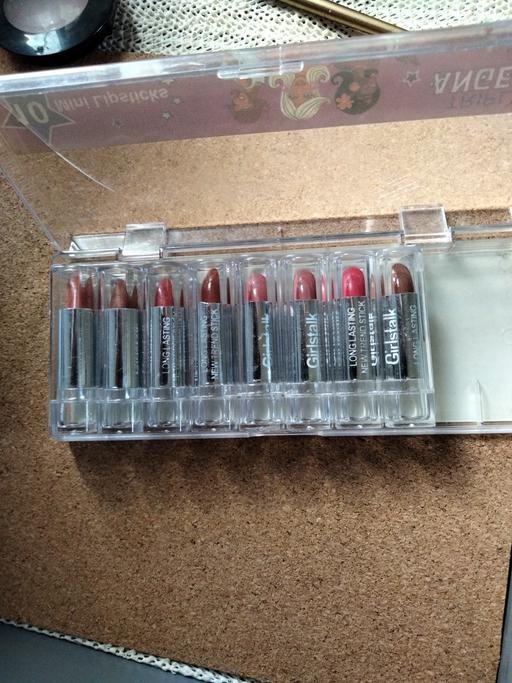 Buy & Sell Thurnscoe Barnsley - Photos for lipsticks new 