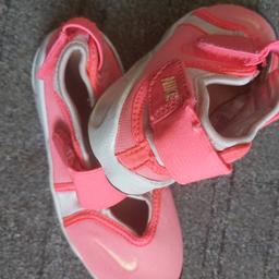 Kids Nike shoes pink, size 9.5 UK