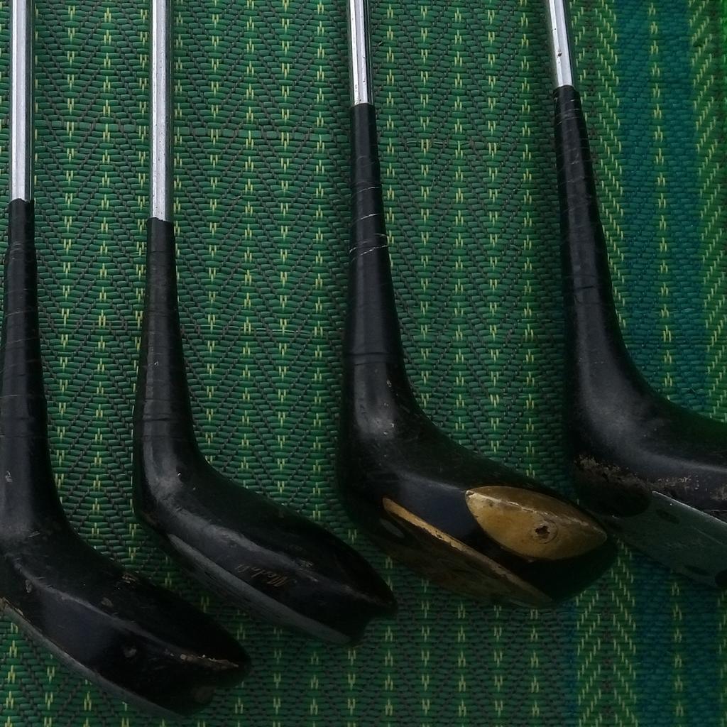 Vintage Golf clubs #1
Listing these for a friend of mine, as clearing their garage out.
These can easily be restored with a little work, or repurposed in other art piece such as a coat & hatstand.

Listing some more clubs separately, so if all wanted, a deal can be made. Appreciate your interest.
