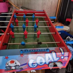 lovely table top football table great condition with 2 balls collection only