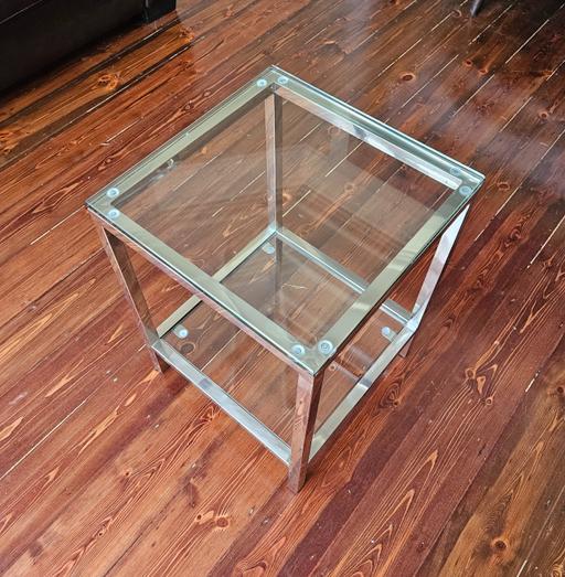 Buy & Sell South West London Balham - South West London - Photos for Modern Glass Side Table