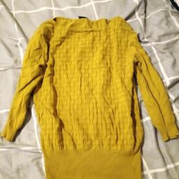 oasis mustard jumper. hardly worn. perfect for Christmas