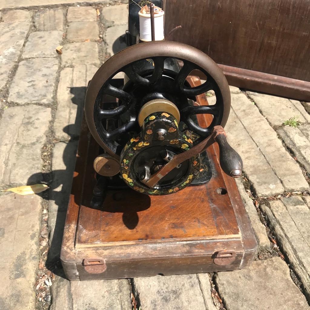 Singer Sewing Machine (Antique) - Hand Crank / Manual operation (serial no. 11530440) with wooden cover case. Year of manufacture 1893 verified via the serial no. In good condition considering it is 130 years old!! Sensible offers considered.
Buyer collects or postage can be arranged at