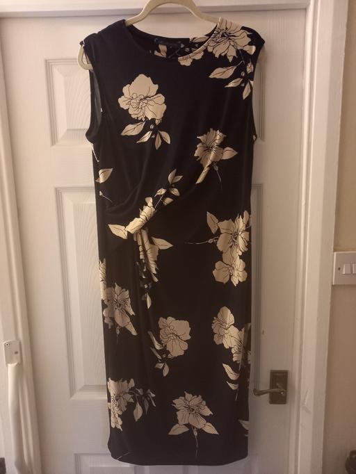 Buy & Sell Kent Thanet - Photos for floral dress size 14