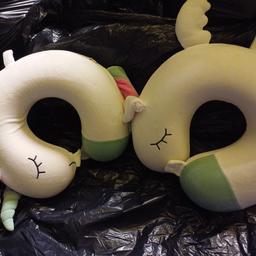 Lovely X2 unicorn travel pillows, in great condition.
