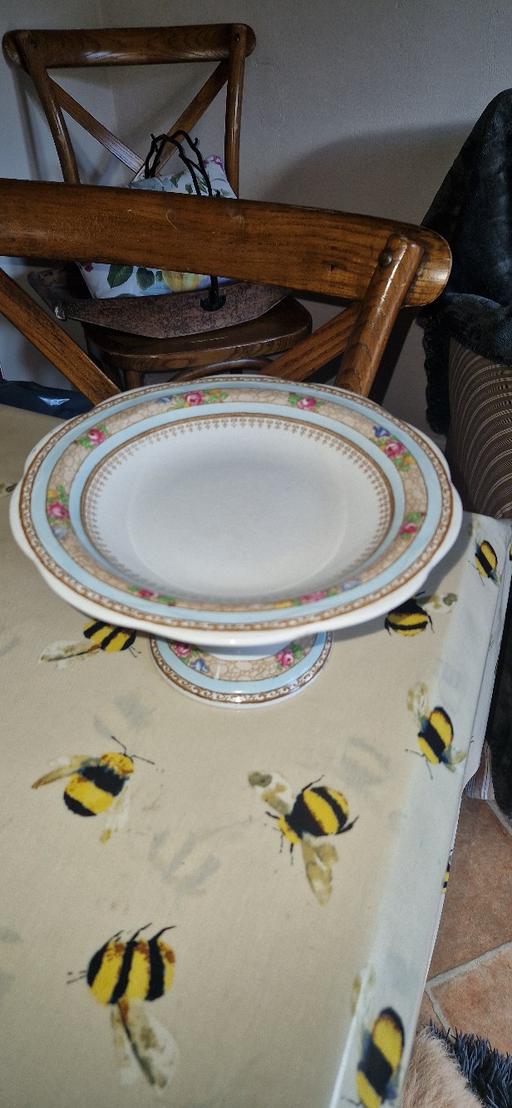 Buy & Sell Worcestershire Bromsgrove - Photos for Vintage ceramic cake stand