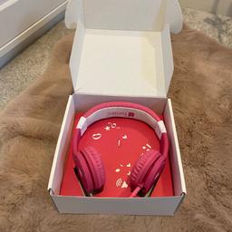 Tonie box headphones
£15 or £18 with postage
Collection B67 5LZ
