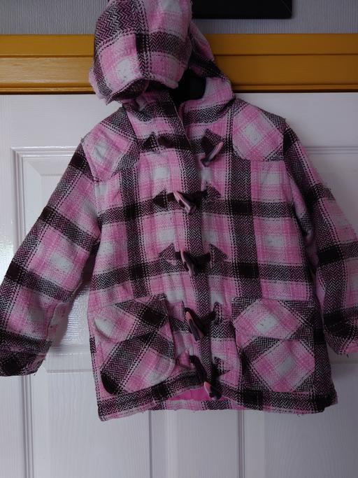 Buy & Sell Leicestershire Charnwood - Photos for Girls pink checked coat size 3 years