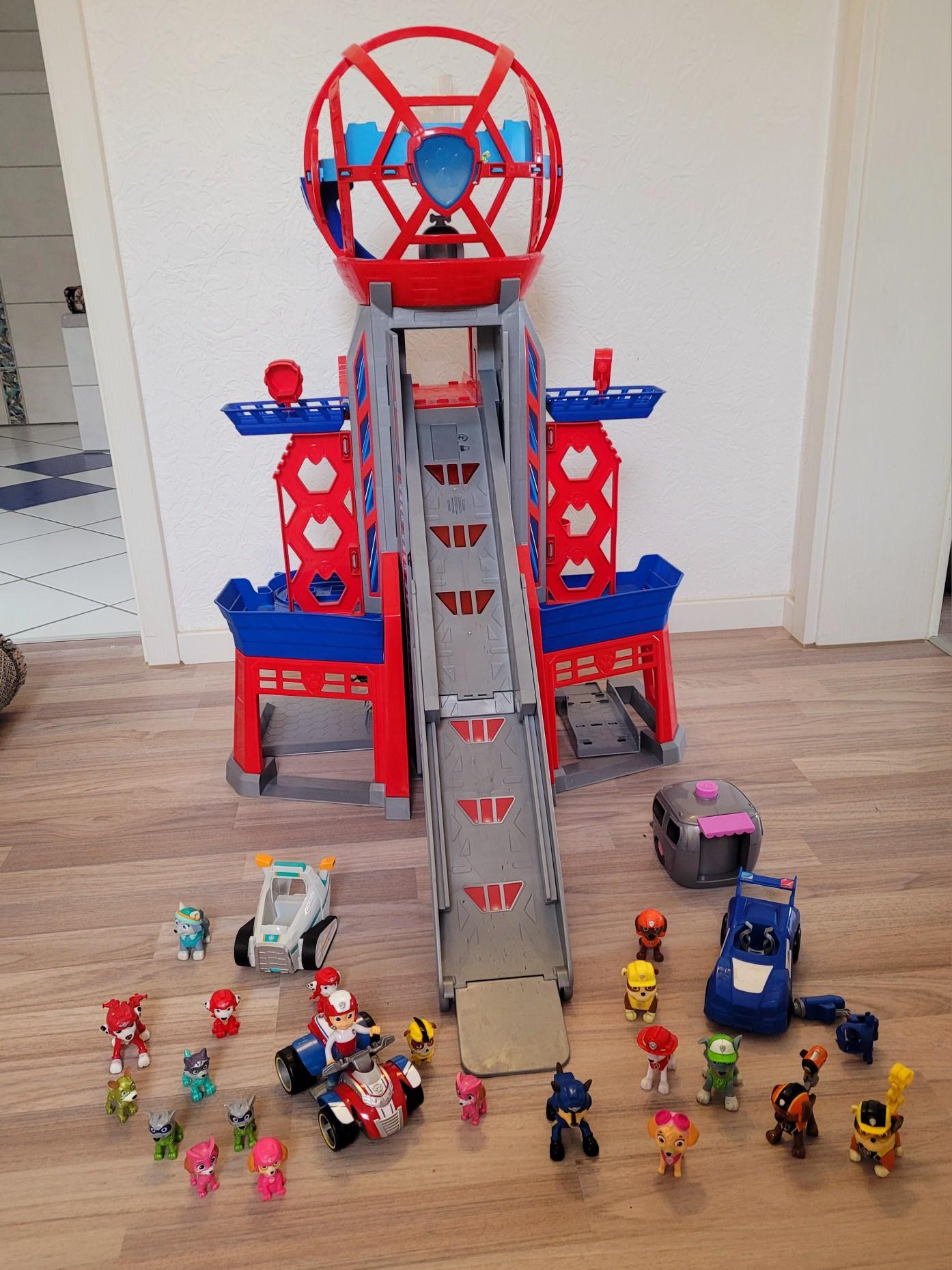 Paw Patrol XXL Hauptquartier Tower Zentrale in 64560 Riedstadt for €60.