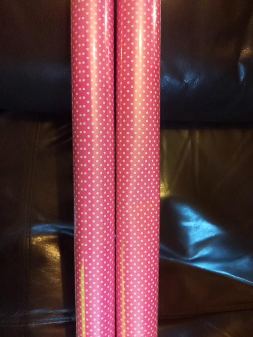 courses Greater Manchester Bolton - Photos for 2 X rolls 6 m wrapping paper