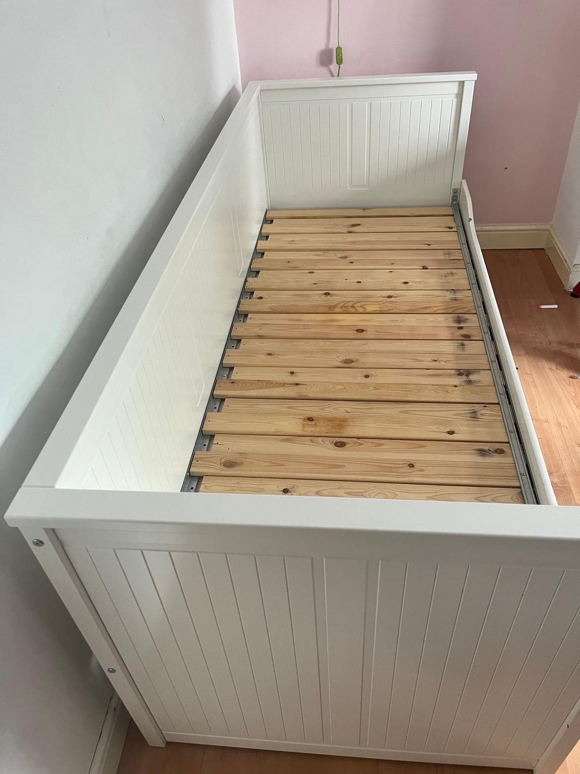 IKEA day bed with pull out in WV3 Staffordshire for £150.00 for sale
