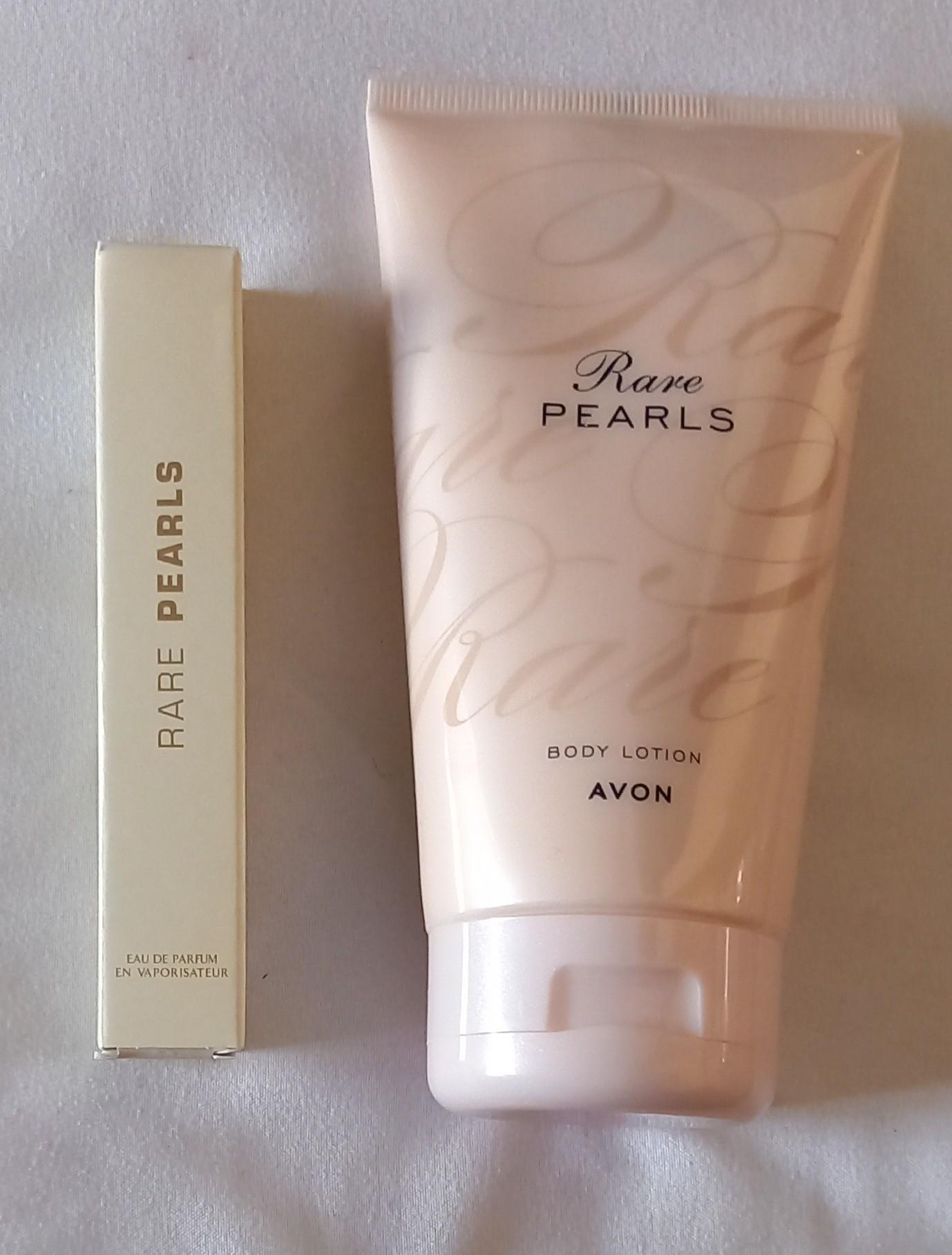 rare pearls perfume and body lotion. in B98 Redditch für 2,00 £ zum
