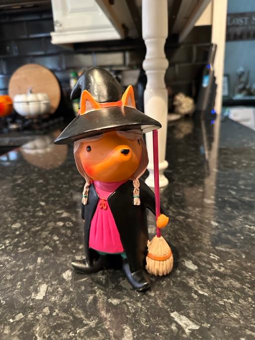 Buy & Sell West Yorkshire Leeds - Photos for Witch fox garden ornament - new