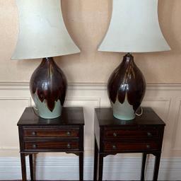 87 cm overall height
49 cm base height

The Lamp shades shown are not for sale any more.

Collection from ground floor flat in London SW3