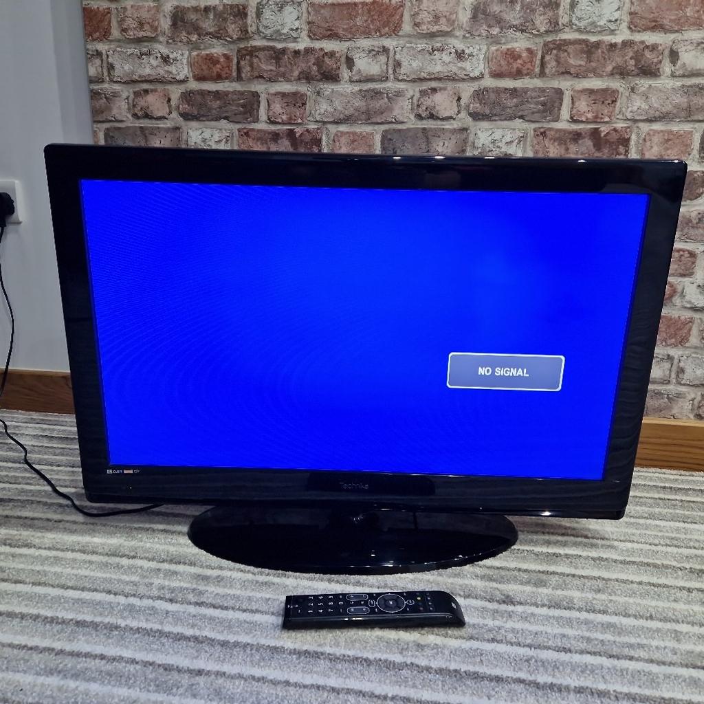 Technika 32 inch tv television in WV11 Wolverhampton für 40,00 £ zum