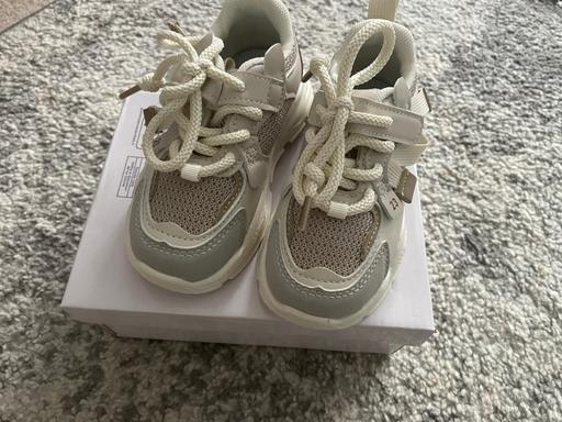 Buy & Sell South East London Peckham - South East London - Photos for Unisex infant trainers