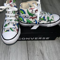 Great dinosaur converse high tops size 11
Canvas upper with digital print
Lace up front - nickel eyelets
Soft lining
Flexible rubber sole with Converse branding
Almond toe shape