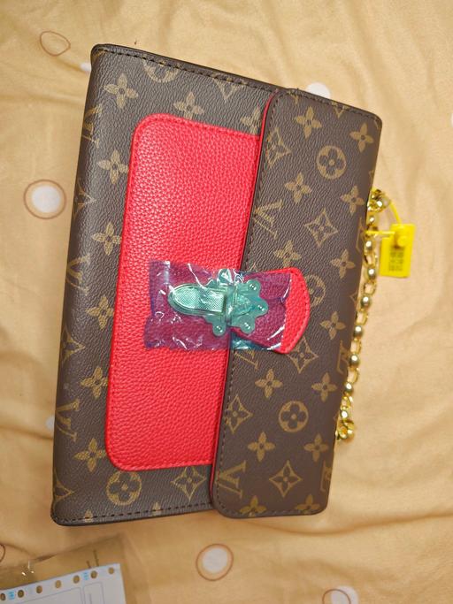 Buy & Sell Leamouth East London - Photos for LV bag
