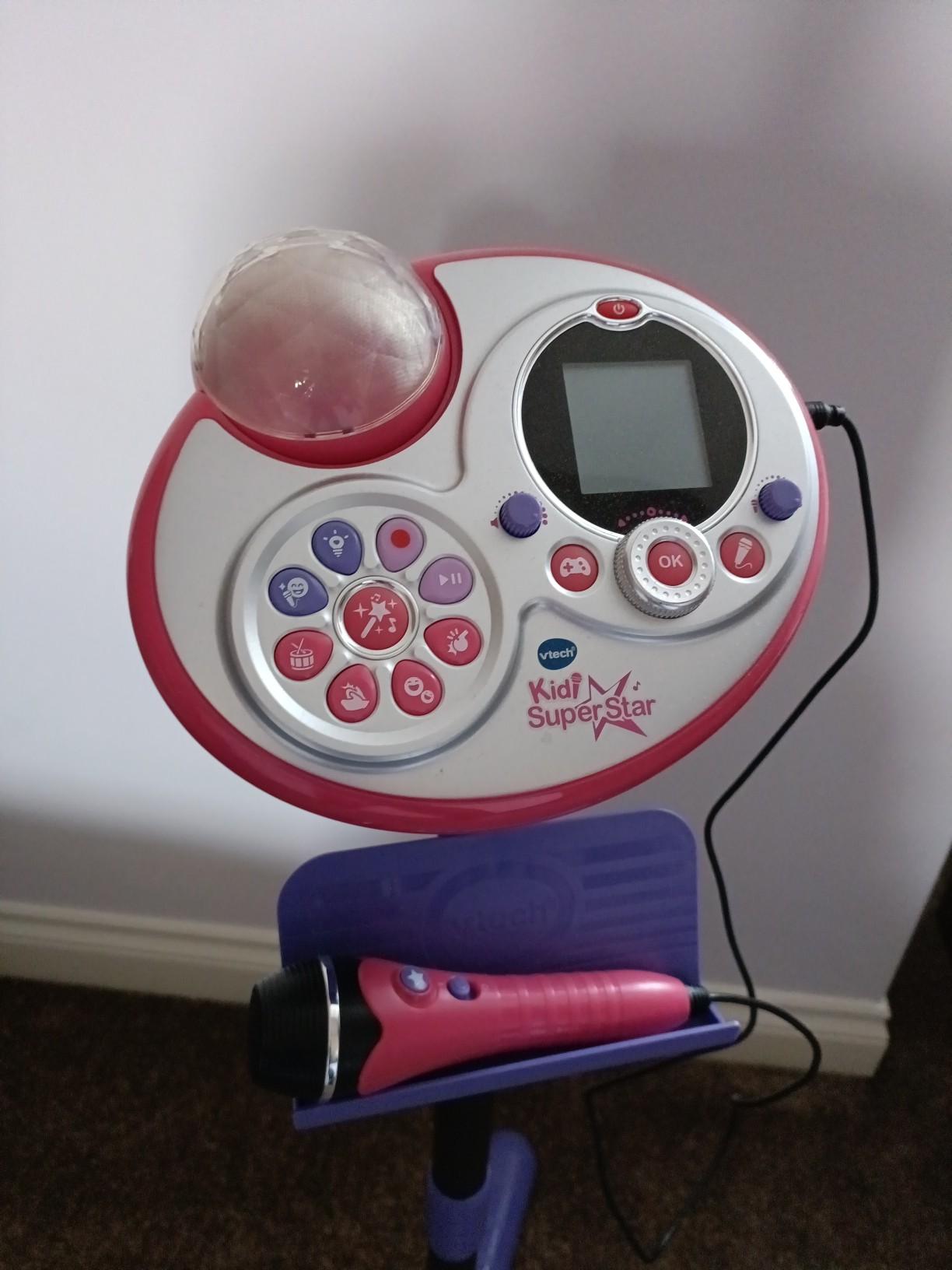 Vtech Kidi Super Star DJ Microphone and Stand in B64 Sandwell für 15,00