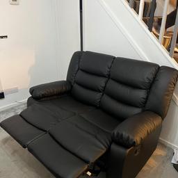 ROMA RECLINERS  SOFA  IS A CONTEMPORARY  STYLED FULLY ROME RECLINERS SOFA COVERED IN HIGH GRADED QUALITY BONDED LEATHER ,THE CHAISE STYLED LEG REST GIVES  TOTAL SUPPORT, RECLINING SOFA MAKES ANY ROOM MORE PLEASING  TO THE EYE 

COLOURS :Black,Grey,Brown 

DIMENSION :

3SEATER:
WIDTH:202CM
DEPTH:90CM
HIGHT:95:CM

2SEATER:
WIDTH :158CM
DEPTH:90CM
HEIGHT:95CM

CORNER 
230CMX230CM
DEPTH :90CM
HEIGHT:90CM
FREE DELIVERY(within 120miles )
Nation wide delivery
Cash on delivery🚚
Website Link:
www.shopcityzone.com

Facebook Link:
https://www.facebook.com/profile.php?id=100089273271518

Instagram Link:
https://www.instagram.com/shopcityzone/

http://wa.me/447840208251