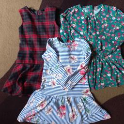 x3 Girls dress bundle
Lovely pretty dresses
In excellent used condition
Small yellow pen mark on white dress (pic 4)
Size 5-6yrs
Brands Joules, Tu and George
£10
Smoke free pet free house
Message me for postage enquiries

See my other ads for more items
Thankyou