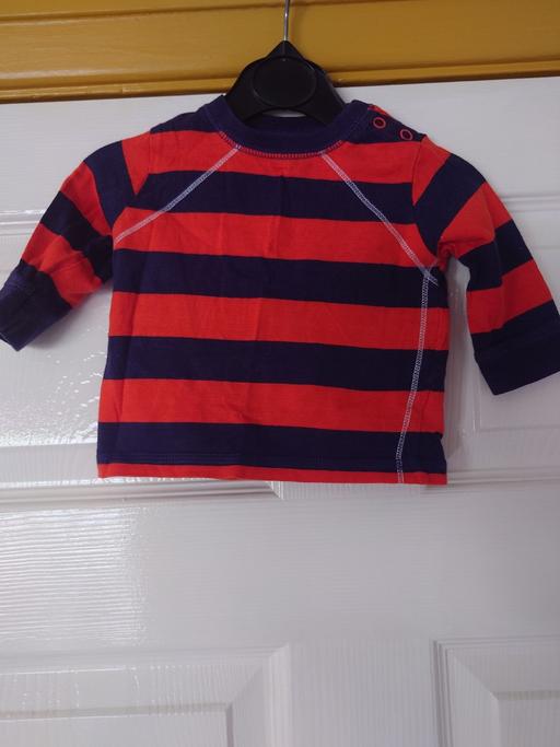 Buy & Sell Leicestershire Charnwood - Photos for Baby boys stripey top size up to 1 month