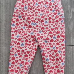 Baby Girl 0-3 months
Leggings
George
Hardly worn
From pet and smoke free home
Collection only

No offers