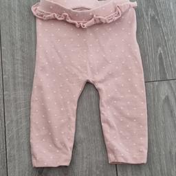 Baby Girl 0-3 months
Leggings
Matalan
Hardly worn
From pet and smoke free home
Collection only

No offers