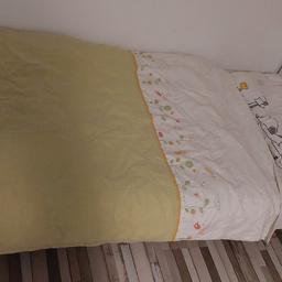 Gebrauchtes, gut erhaltenes Ikea Kinderbett mit normalen Gebrauchtspuren inkl. Lattenrost und Matratze
Ca. 160x60 cm, 2 gleiche Betten vorhanden!
Decke und Polster, Leintuch und Nässeschutz ebenfalls vorhanden
Nichtraucherhaushalt